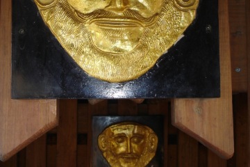 BooParkGoldFace