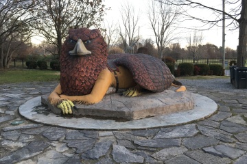 BooParkGryphon